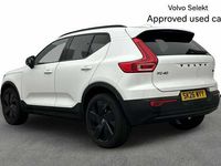 New Volvo XC40 Plus 161 HP (118 kW) 2026 White SUV