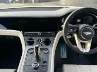 Begagnad Bentley Continental 680 HK (500 kW) 2026 Grå Sportkupé