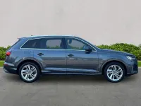 Used Audi Q7 Black Edition 228 HP (167 kW) 2024 Grey SUV