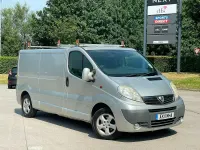 Used Vauxhall Vivaro 115 HP (84 kW) 2011 Silver MPV
