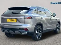 Begagnad MG HS Trophy 224 HK (164 kW) 2024 Silver SUV