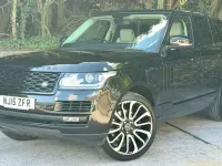 Used Land Rover Range Rover Vogue 306 HP (225 kW) 2015 Black SUV