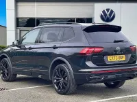 Używany VW Tiguan Allspace R-line 200 KM (147 kW) 2023 Czarny SUV