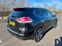 Used Nissan X-Trail N-Vision 130 HP (95 kW) 2017 Black SUV