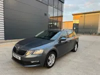 Usado Skoda Octavia SE Technology 115 HP (84 kW) 2020 Cinzento Carrinha