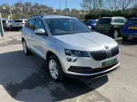 Usado Skoda Karoq SE Technology 150 HP (110 kW) 2022 Prateado SUV