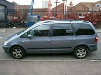 Begagnad Ford Galaxy 2001 Minibuss