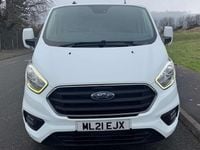 Used Ford Transit Custom Limited 130 HP (95 kW) 2021 White Van