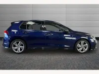 Used VW Golf VIII R-line 130 HP (95 kW) 2022 Atlantic blue metallic Hatchback