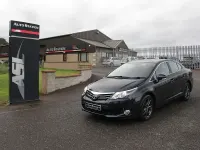 Used Toyota Avensis 147 HP (108 kW) 2012 Grey Sedan