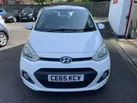 Used Hyundai i10 Premium 67 HP (49 kW) 2015 White Hatchback