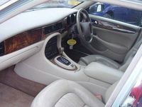 used Jaguar XJ 4.0