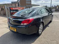 Used Vauxhall Insignia SRi 160 HP (117 kW) 2011 Black Hatchback