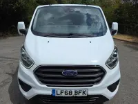 Used Ford Transit Custom Limited 130 HP (95 kW) 2018 White Van