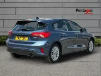 Used Ford Focus Titanium 123 HP (90 kW) 2021 Blue Hatchback