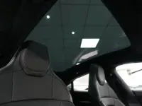 Begagnad Porsche Taycan Performance Package 419 kW (571 HK) 2022 Grå Sedan