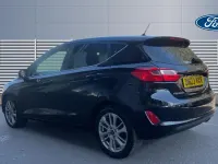 Używany Ford Fiesta Titanium 123 KM (90 kW) 2023 Czarny Hatchback