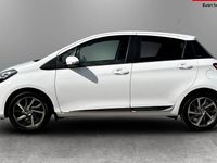 Begagnad Toyota Yaris 111 HK (81 kW) 2019 Halvkombi