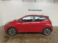 Used Hyundai i10 Advanced 83 HP (61 kW) 2024 Red Hatchback