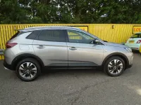 Used Vauxhall Grandland X Sport 130 HP (95 kW) 2018 Grey SUV