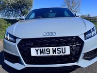 Używany Audi TT Comfort 245 KM (180 kW) 2019 Szary Coupe