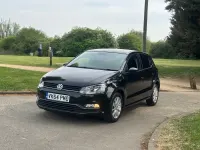 Begagnad VW Polo SE 2014 Svart Halvkombi