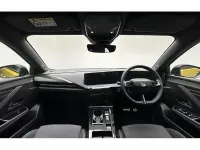 Używany Vauxhall Astra 114 kW (156 KM) 2024 Żółty Hatchback