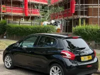 Used Peugeot 208 Allure 2015 Black Hatchback