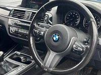 Begagnad BMW 118 M Sport 2019 Blå Halvkombi