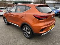 Usado MG ZS Excite 106 HP (77 kW) 2022 Laranja Citadino