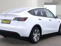 Used Tesla Model Y Long Range AWD 378 kW (514 HP) 2023 White SUV
