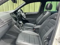 Używany VW Tiguan R-line 150 KM (110 kW) 2020 Biały SUV