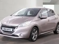 Used Peugeot 208 Allure 2014 Pink Hatchback