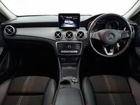 Used Mercedes GLA180 Urban 122 HP (89 kW) 2019 Black SUV