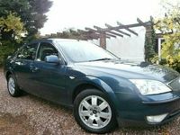 Begagnad Ford Mondeo 2005 Halvkombi