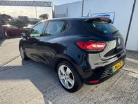Used Renault Clio IV Dynamique 90 HP (66 kW) 2014 Black Hatchback