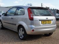 Used Ford Fiesta Zetec 2006 Silver Hatchback