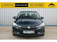 Second-hand Vauxhall Astra 110 CP (80 kW) 2017 Verde Break