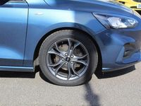 Used Ford Focus ST-Line 125 HP (91 kW) 2019 Blue Hatchback