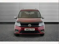 Used VW Caddy Maxi Life 101 HP (74 kW) 2020 Red MPV