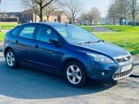 Used Ford Focus Zetec 110 HP (80 kW) 2010 Blue Hatchback