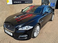Używany Jaguar XJ Portfolio 275 KM (202 kW) 2014 Czarny Sedan/Limuzyna