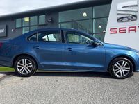 Used VW Jetta SE 150 HP (110 kW) 2015 Blue Sedan