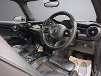 Used Mini Cooper SE Hatch 135 kW (184 HP) 2022 Black Hatchback