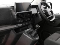 Used Citroën Dispatch 120 HP (88 kW) 2025 White MPV