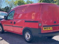 Used Vauxhall Combo 75 HP (55 kW) 2010 Red MPV