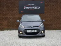 Usado Hyundai i10 SE 87 HP (63 kW) 2015 Cinzento Citadino