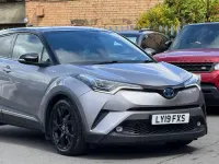 Usado Toyota C-HR 122 HP (89 kW) 2019 Prateado SUV