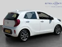 Used Kia Picanto 66 HP (48 kW) 2023 White Hatchback