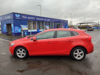 used Volvo V40 2.0L D2 SE Hatchback 5dr Diesel Manual Euro 6 (118 bhp)